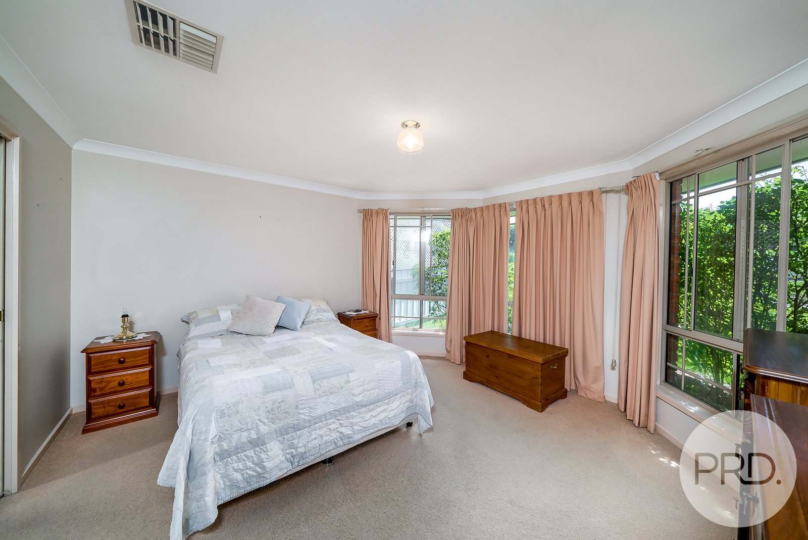 12 Keane Place KOORINGAL 9