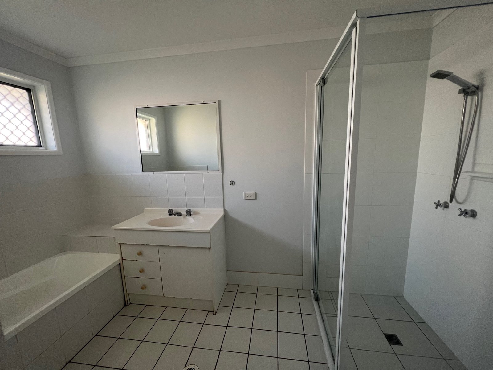 12 KEATING Street TANNUM SANDS 10