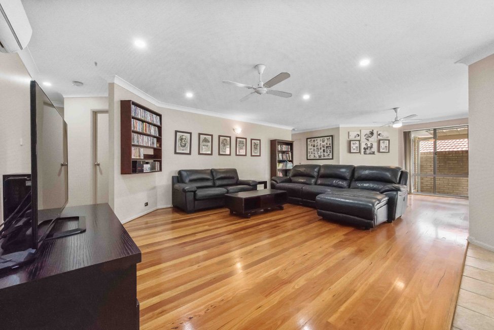 12 Kelvin Grove NELSON BAY 11