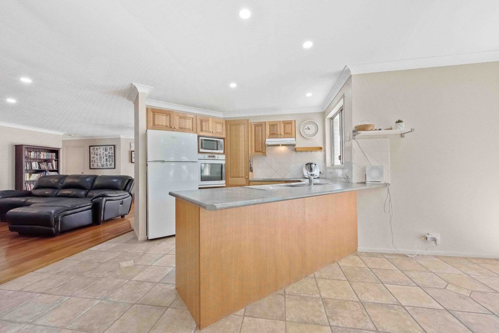 12 Kelvin Grove NELSON BAY 13