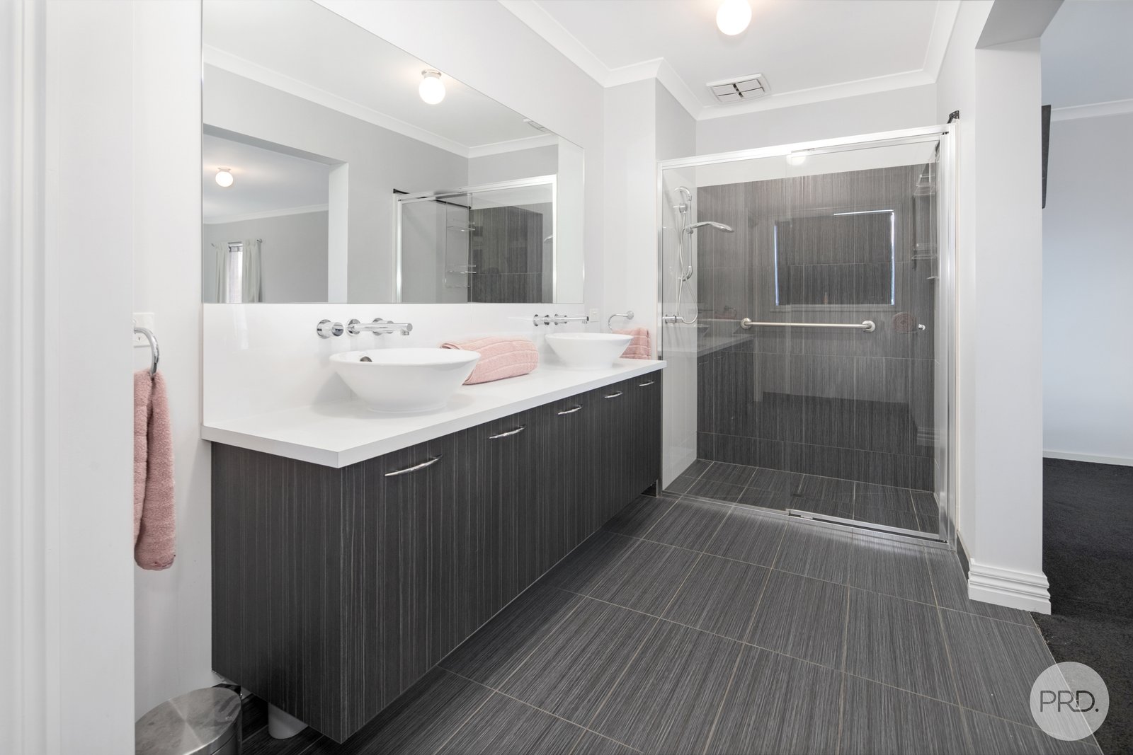 12 Kenna Road WARRENHEIP 9