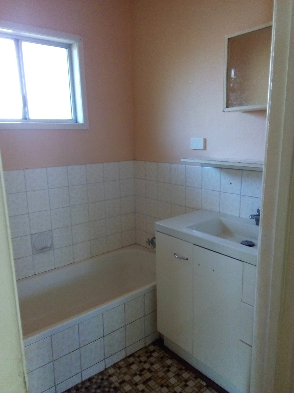 12 Keswick Street BANYO 4