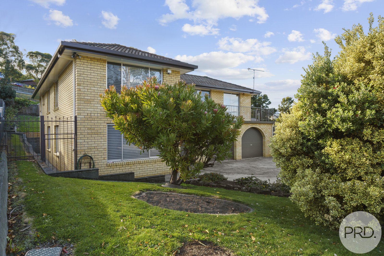 12 Kilander Crescent BERRIEDALE 27