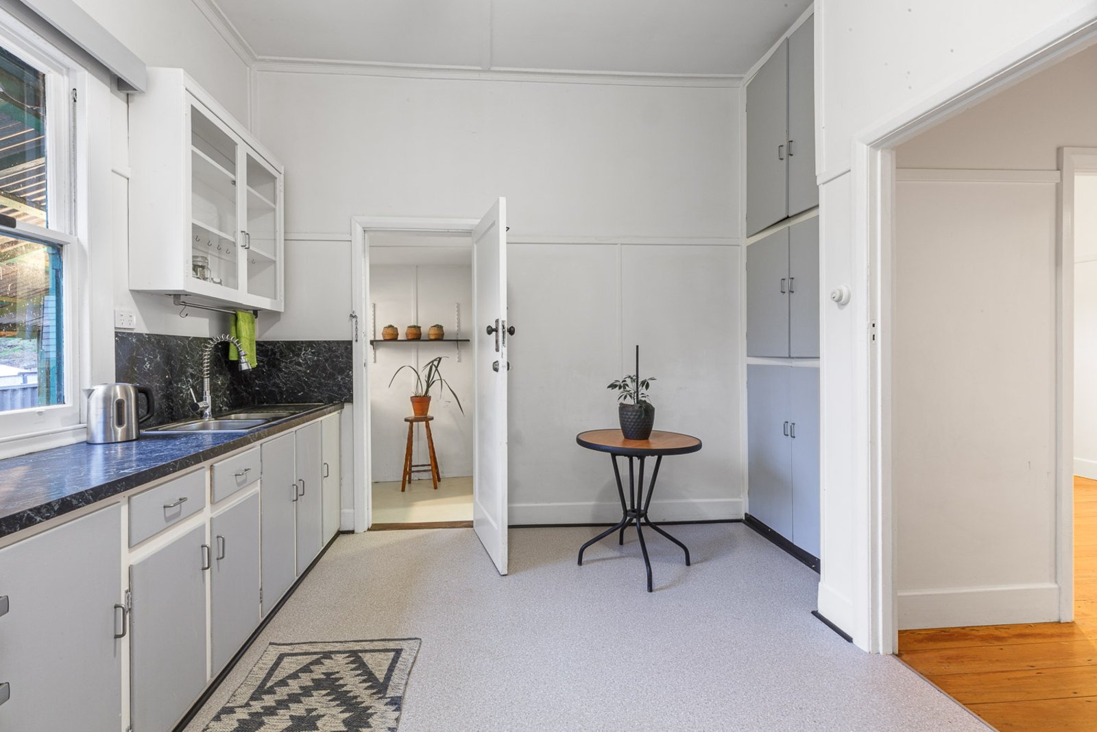 Gallery: 12 King Street South