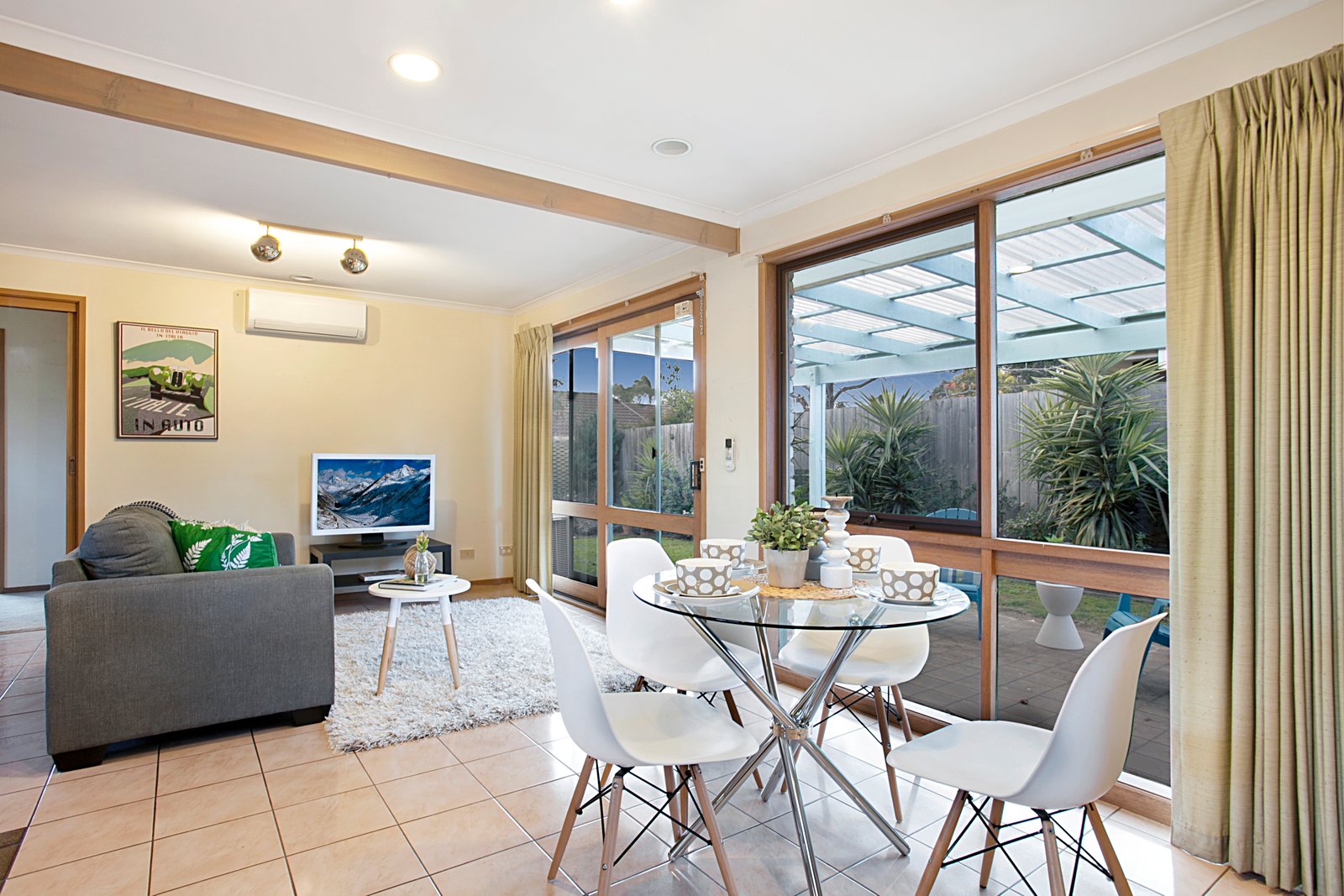 Gallery: 12 Kingston Drive