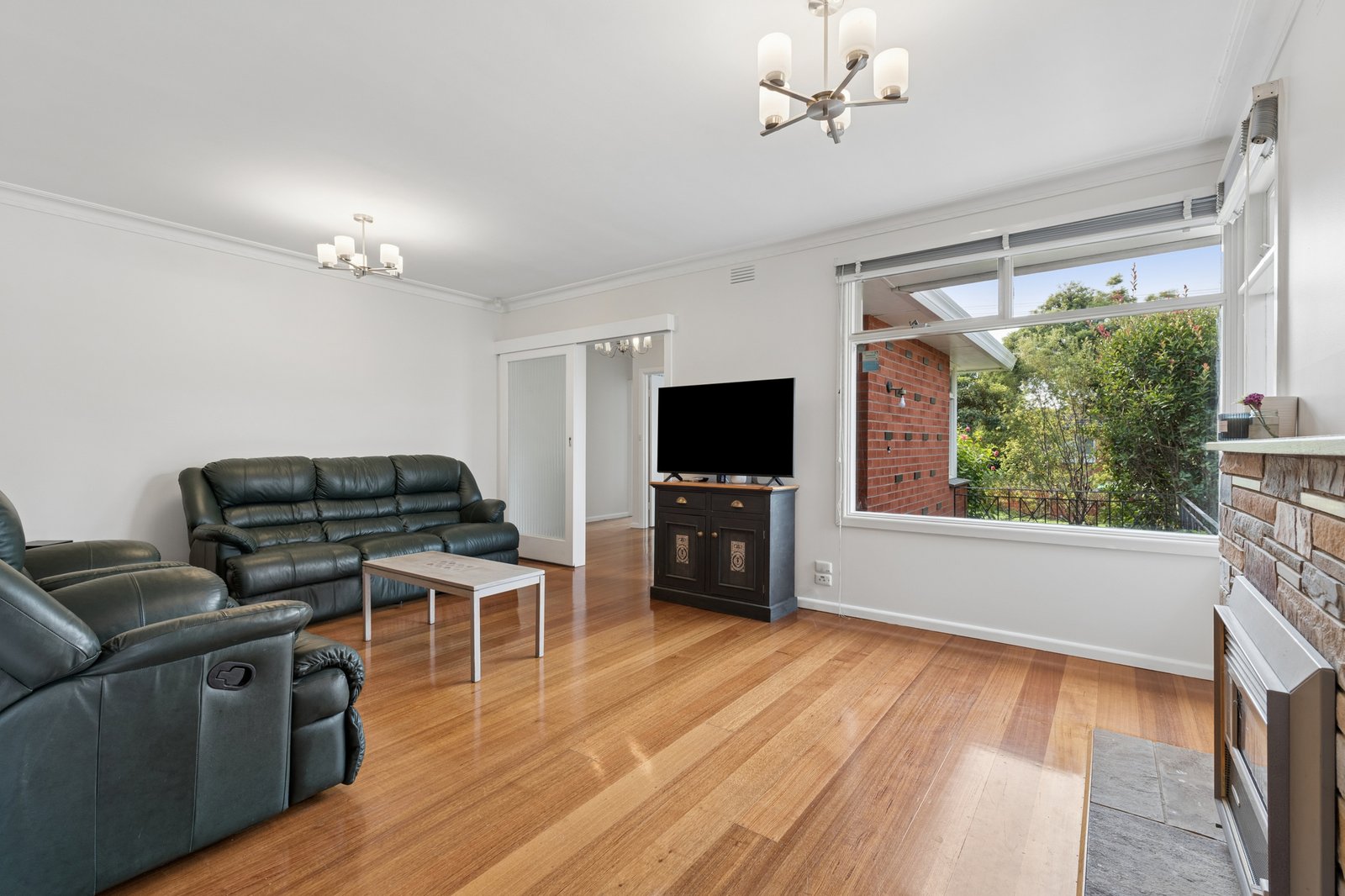 Gallery: 12 Kingswood Drive