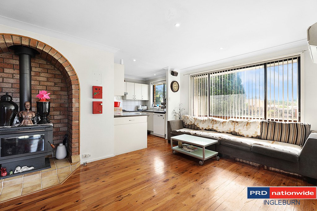 12 Knotwood Avenue MACQUARIE FIELDS 2
