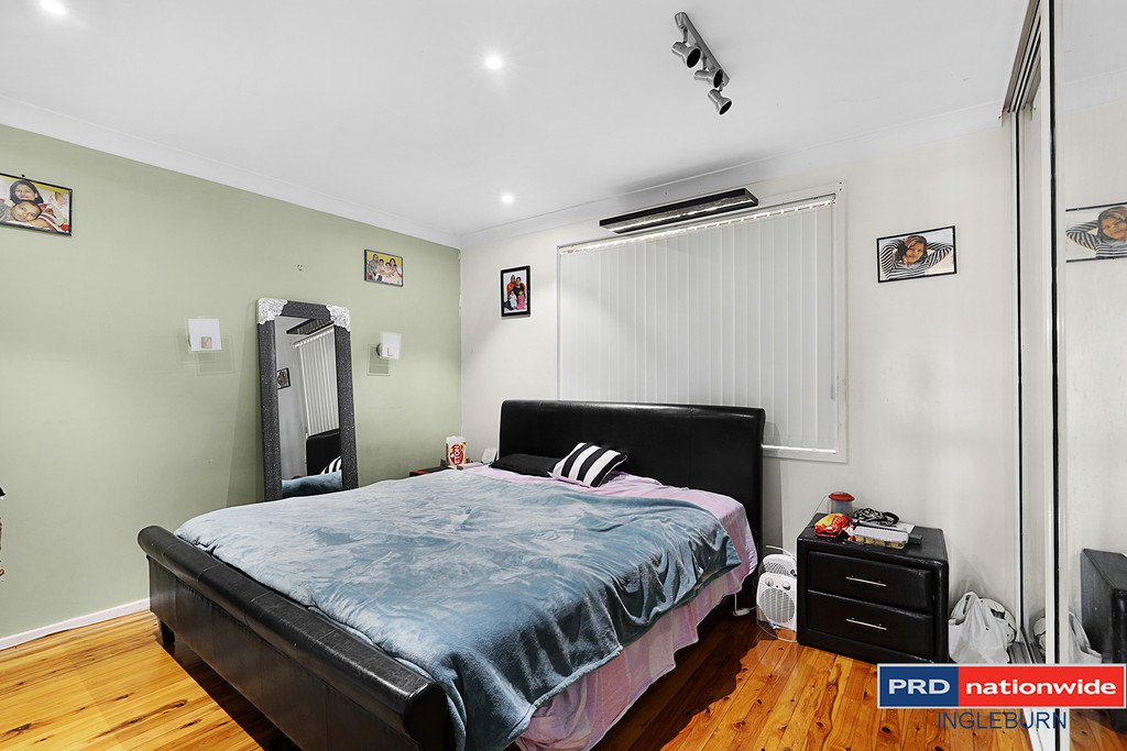 12 Knotwood Avenue MACQUARIE FIELDS 3