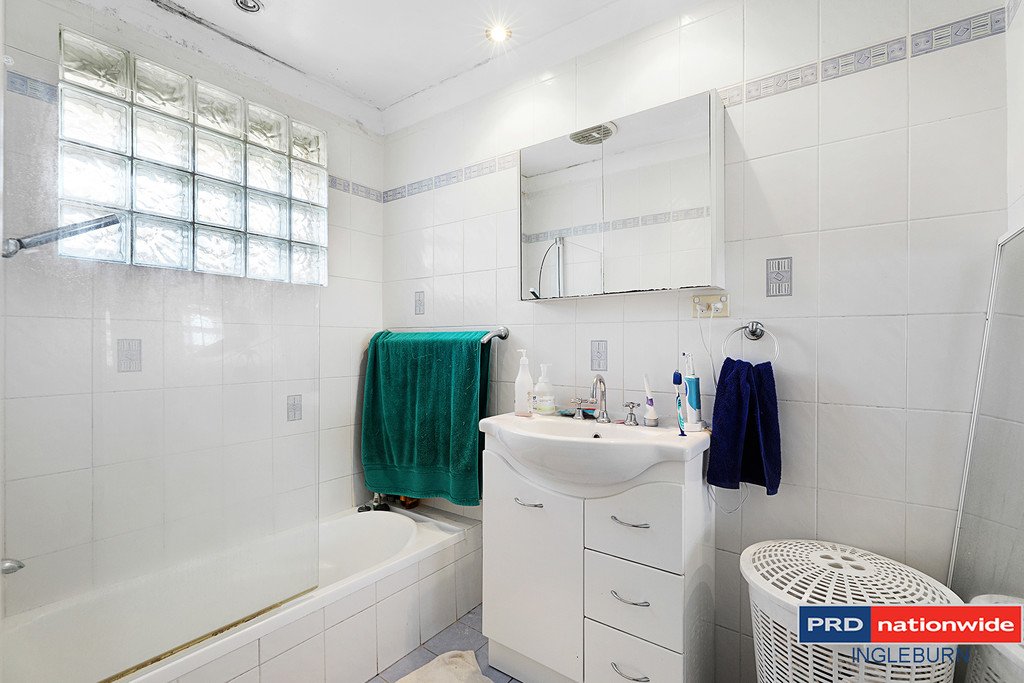 12 Knotwood Avenue MACQUARIE FIELDS 4