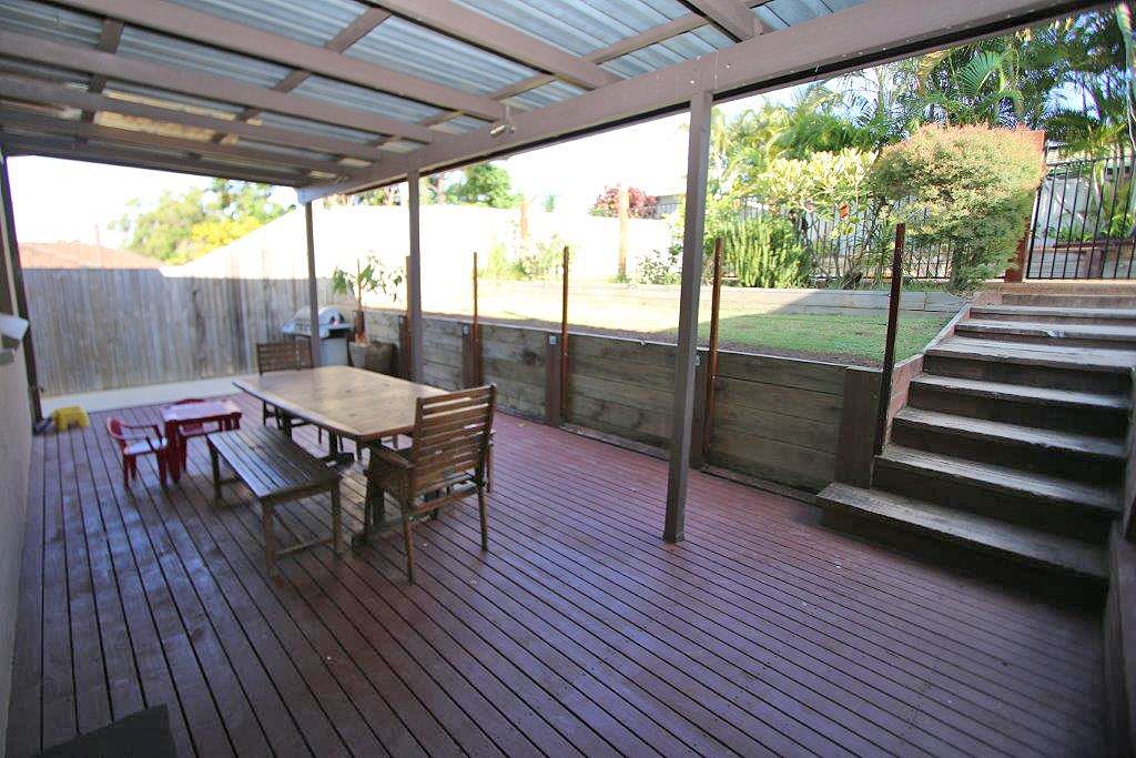 12 Kurrambee Avenue ASHMORE 2