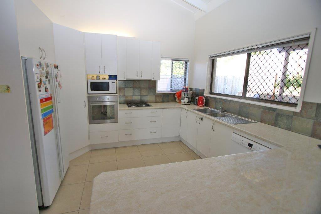 12 Kurrambee Avenue ASHMORE 5