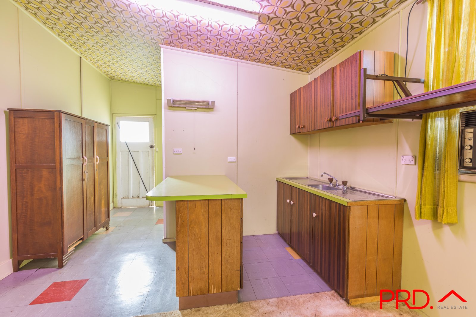 12 Kurrawan Street SOUTH TAMWORTH 16