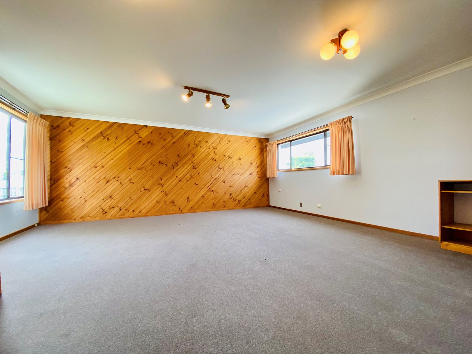 12 Kurrawan Street TAMWORTH 3