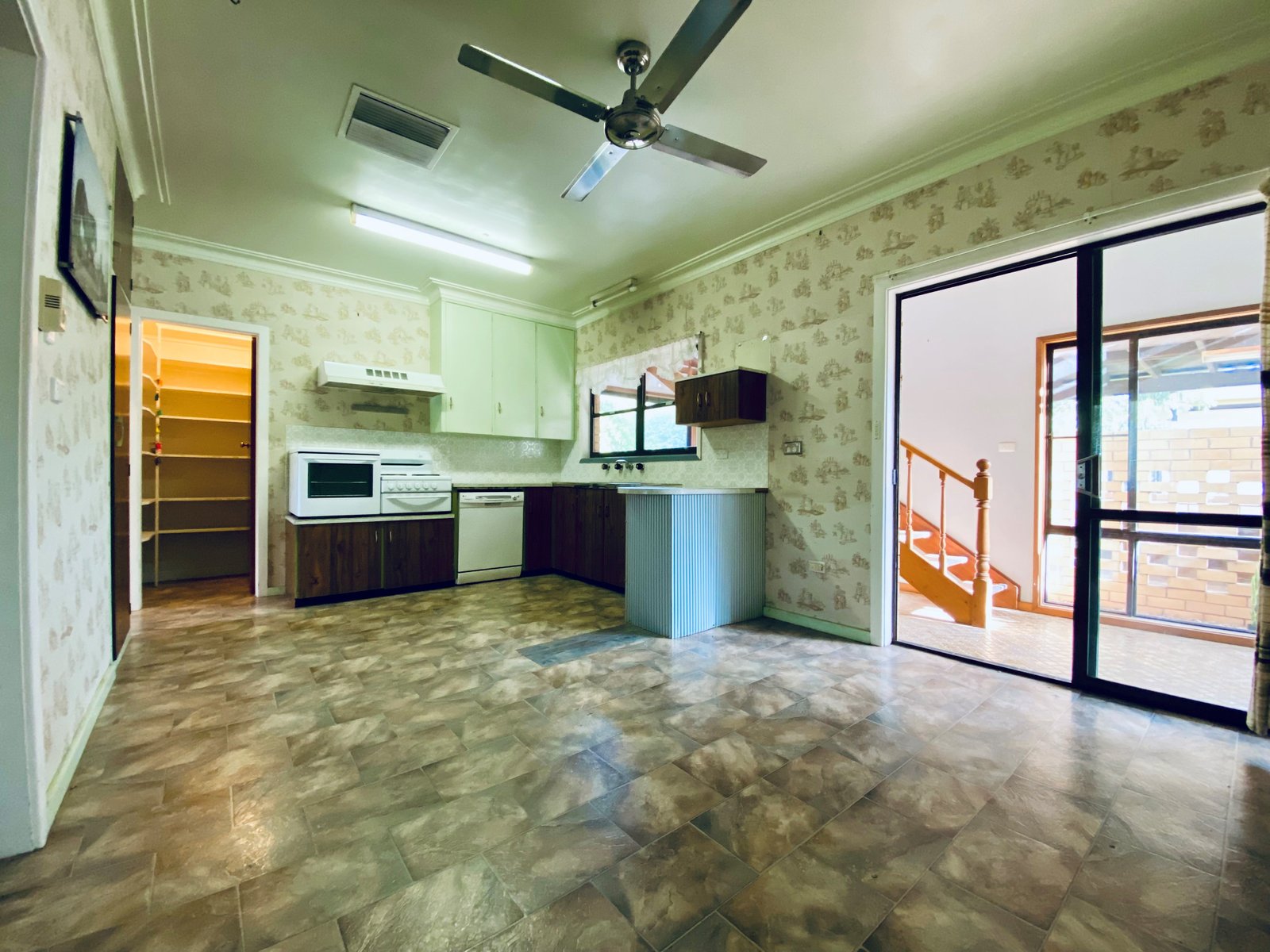 12 Kurrawan Street TAMWORTH 5