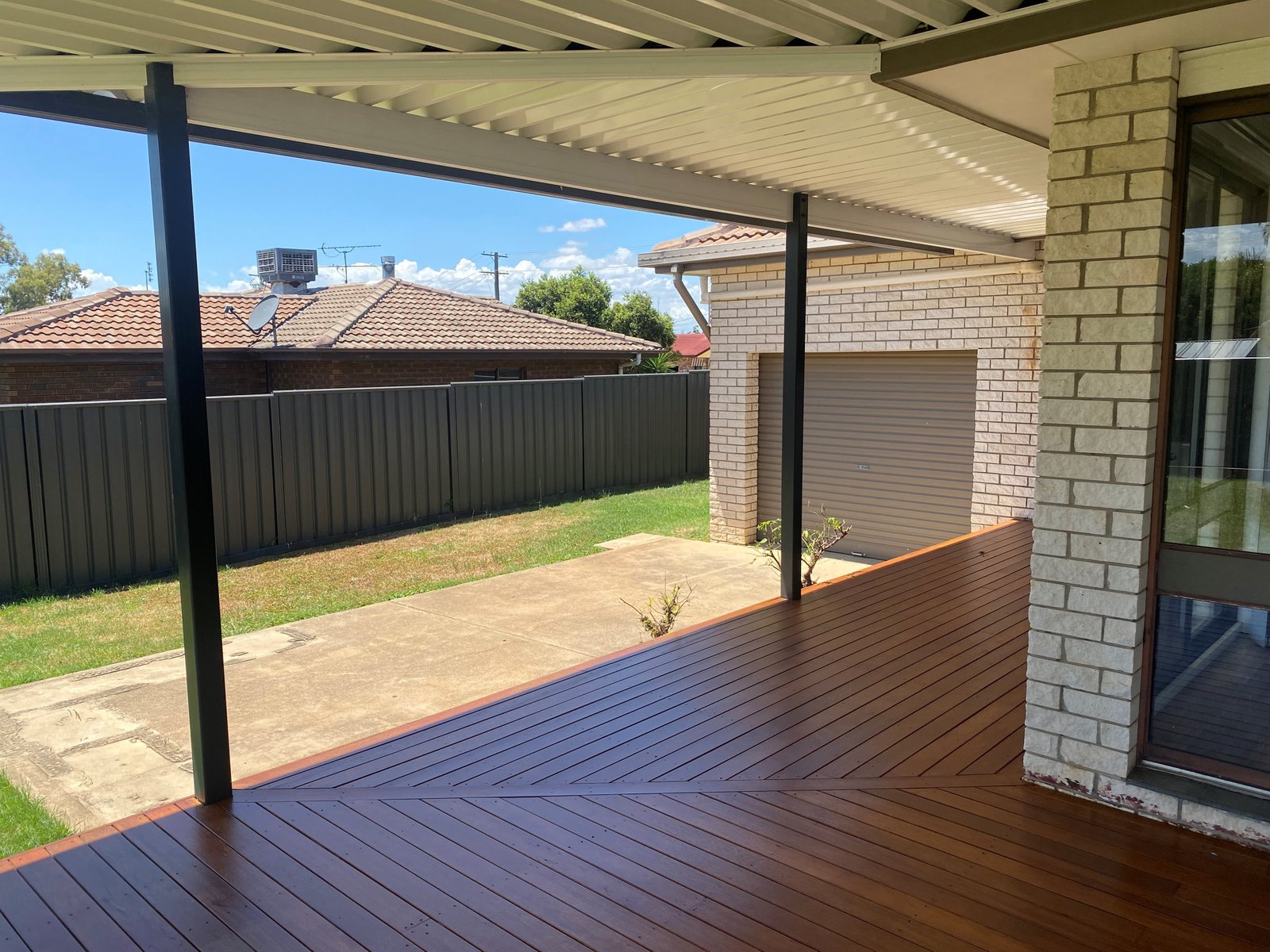12 Kyooma Street TAMWORTH 9