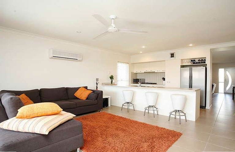 12 Lachlan Street MURRUMBA DOWNS 3