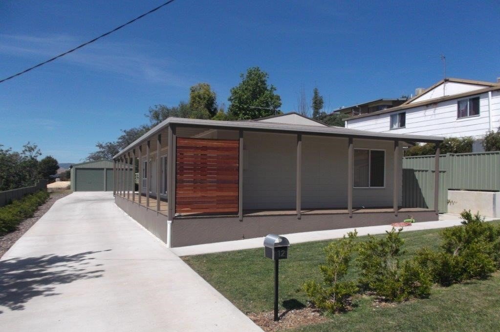 12 Lambie Street TUMUT 1