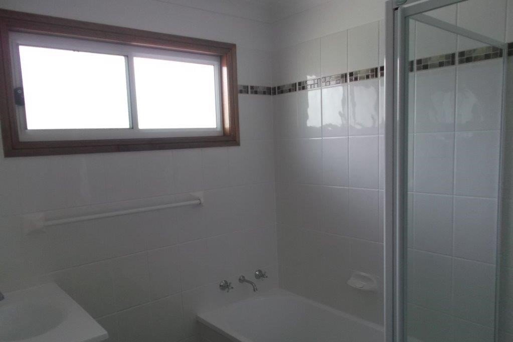 12 Lambie Street TUMUT 5