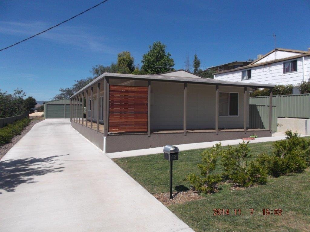 12 Lambie Street TUMUT 1