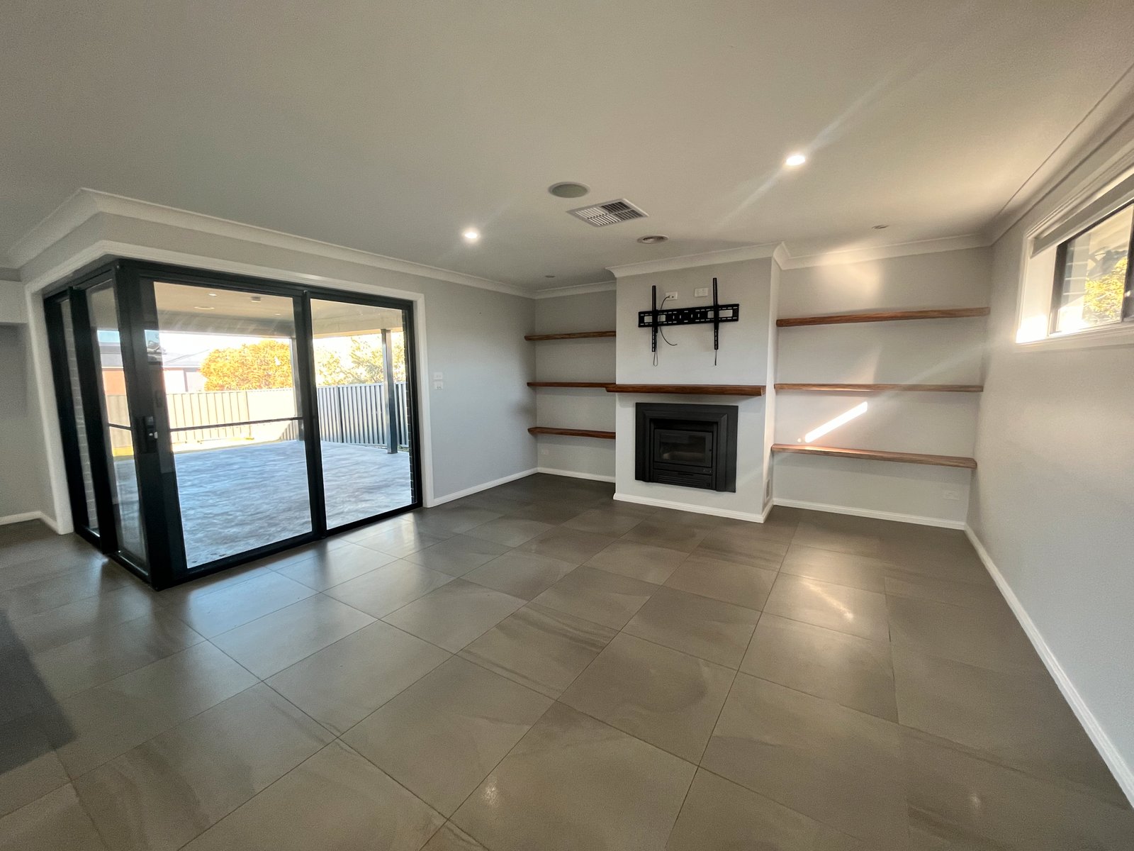 12 Lambrusco Way TAMWORTH 3