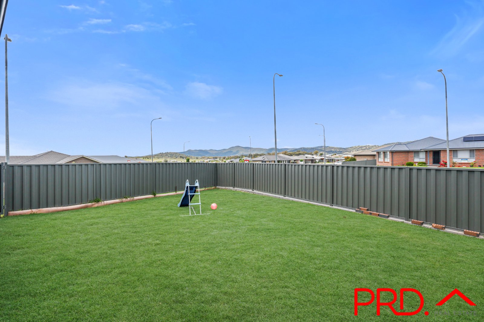 12 Lambrusco Way TAMWORTH 19