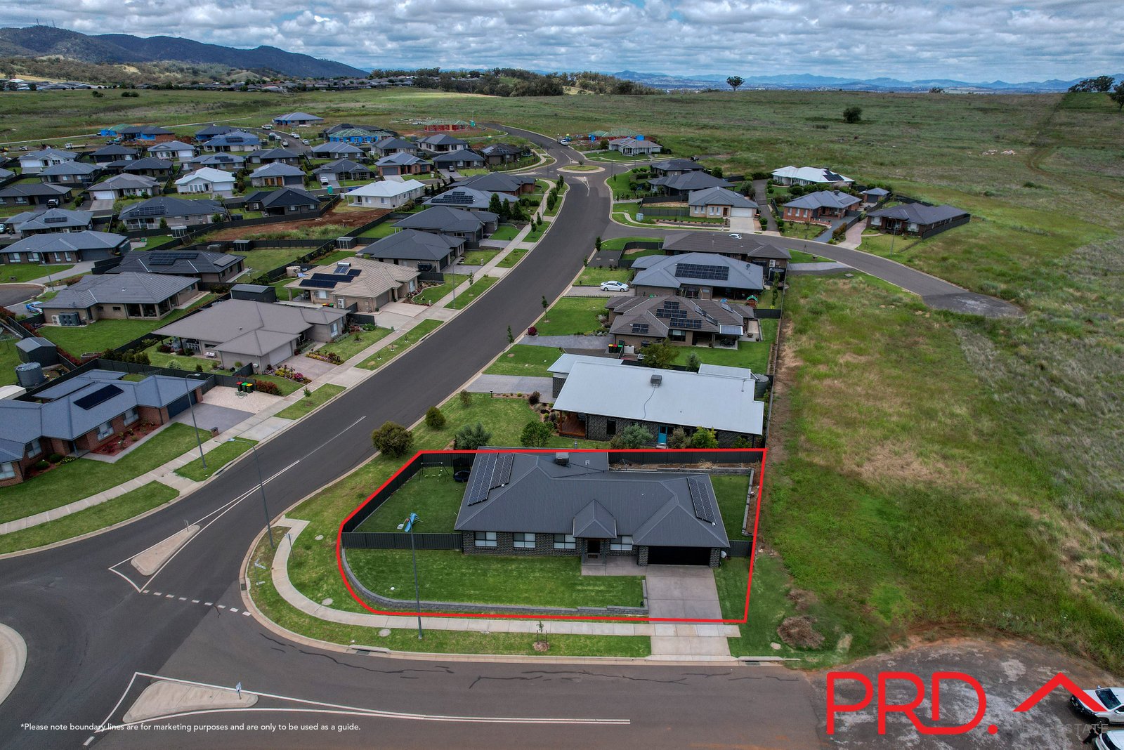 12 Lambrusco Way TAMWORTH 23