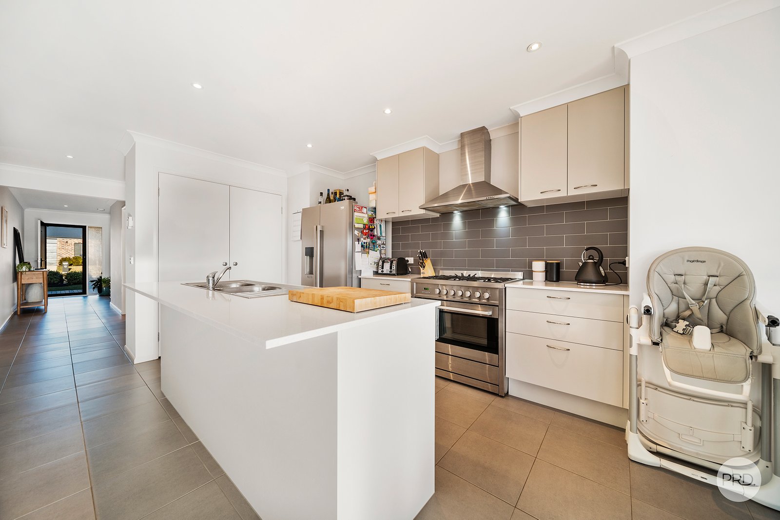 12 Landsdown Street JACKASS FLAT 4