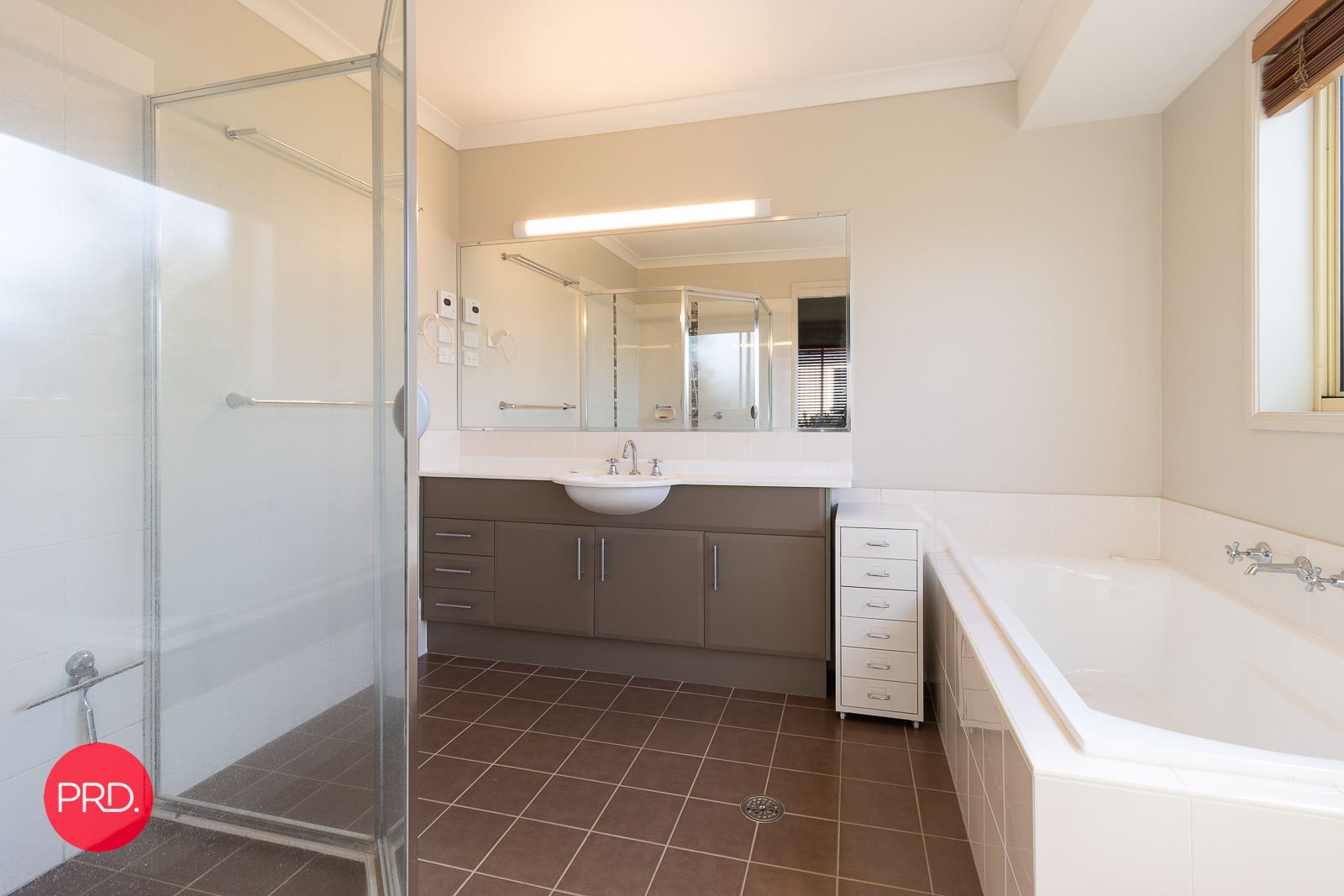 12 Larmer Street BUNGENDORE 10