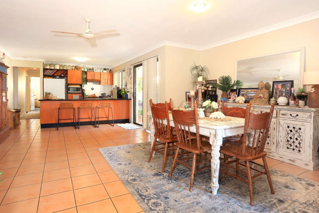 12 Lauren Grove UPPER COOMERA 3