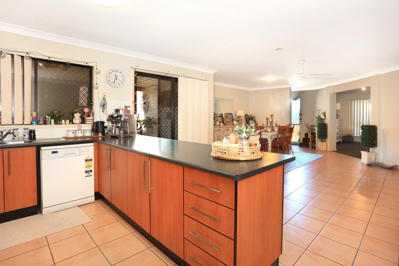 12 Lauren Grove UPPER COOMERA 5