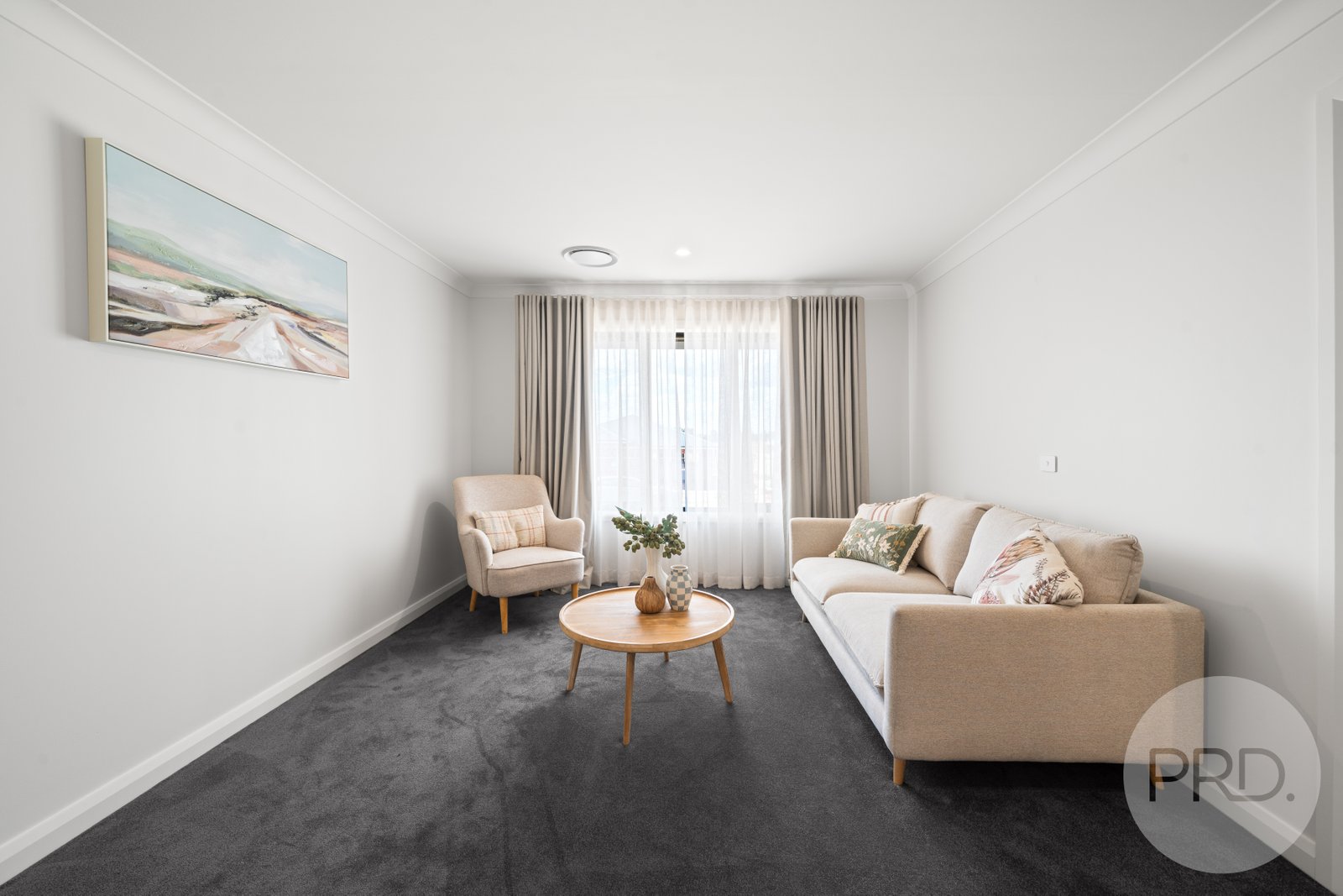 12 Lawrence Avenue GOBBAGOMBALIN 5