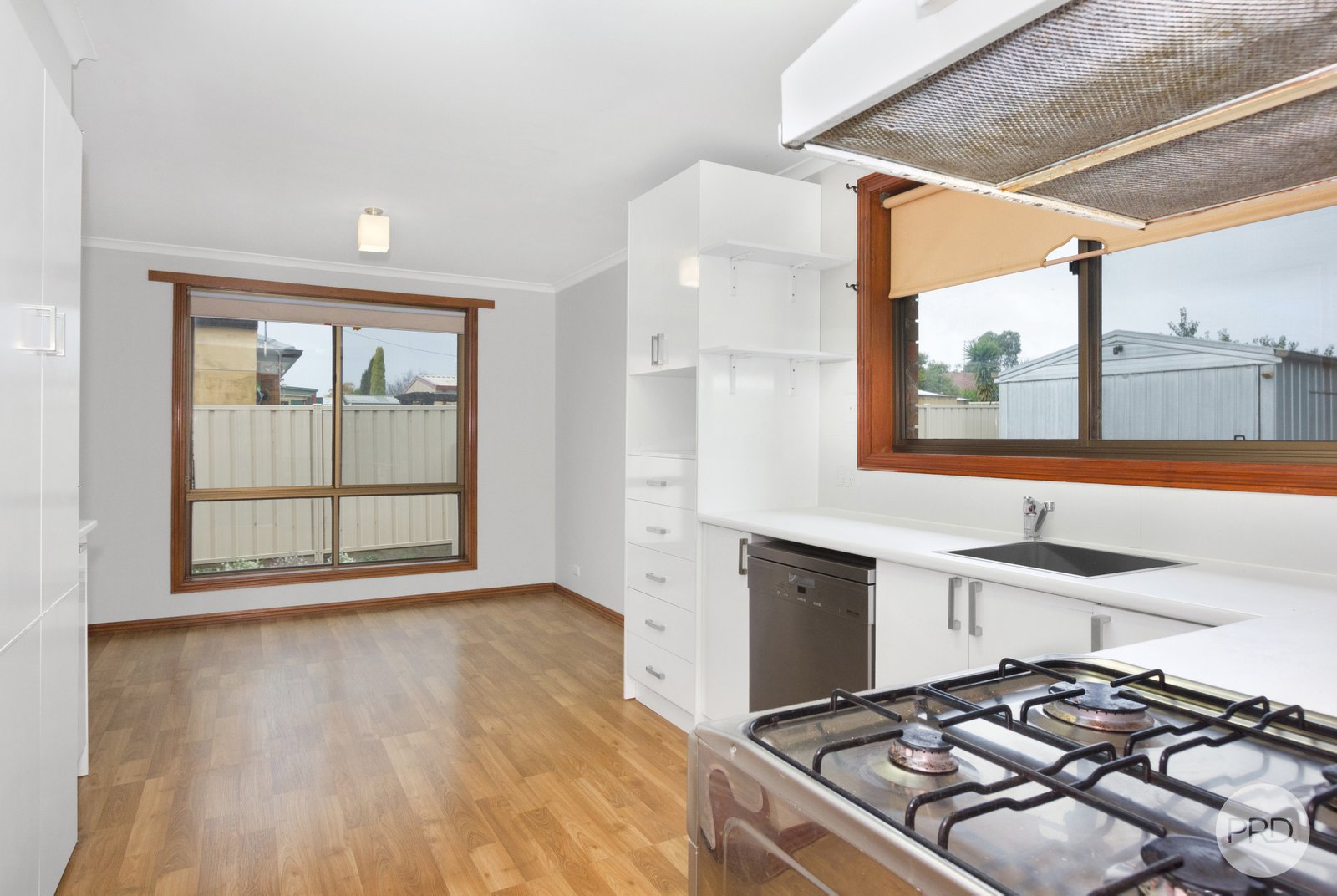 12 Lawrence Street SEBASTOPOL 2
