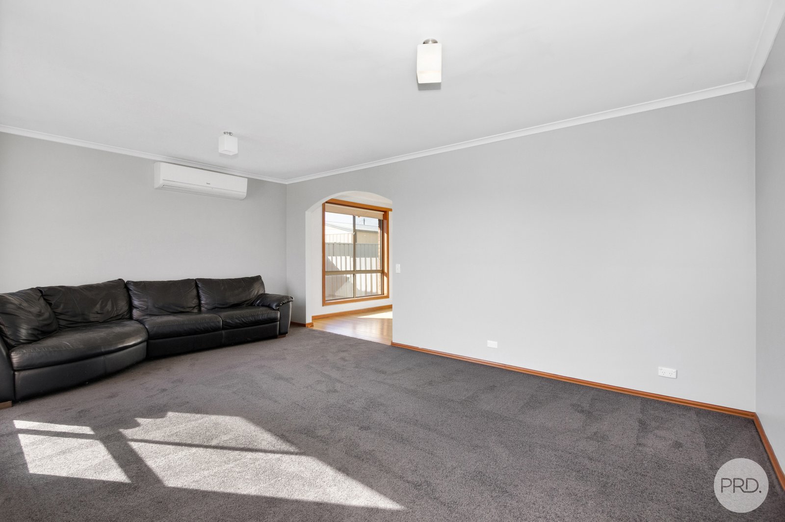 12 Lawrence Street SEBASTOPOL 5