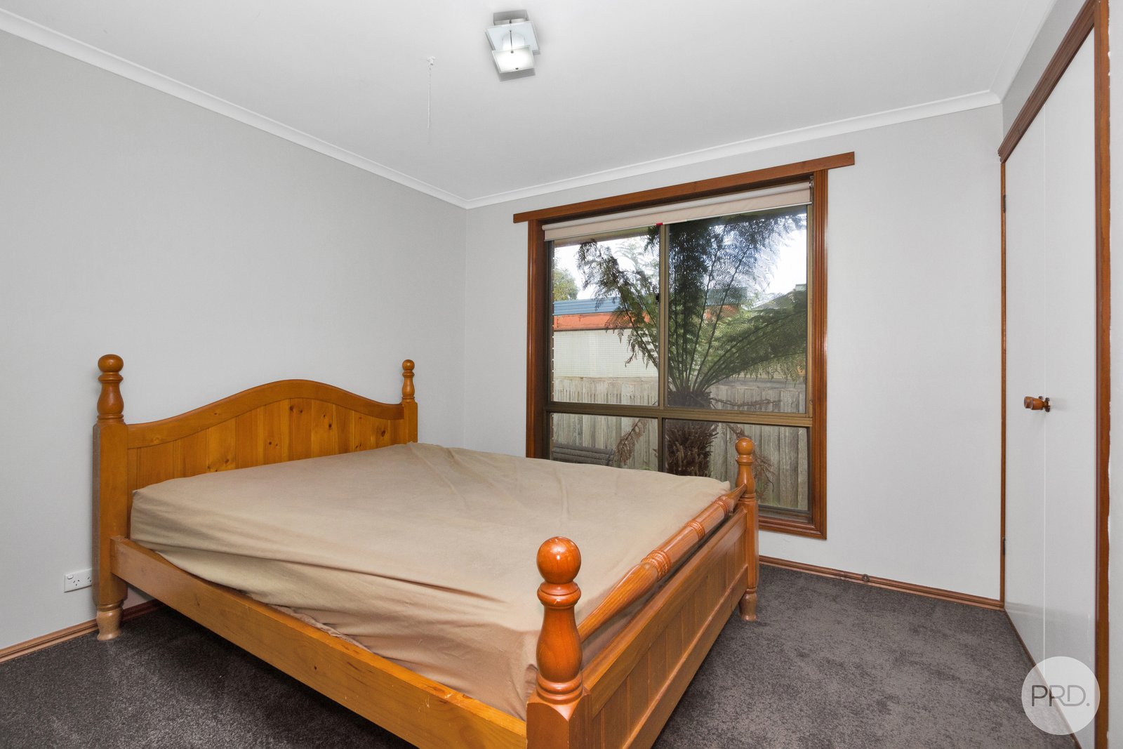 12 Lawrence Street SEBASTOPOL 6