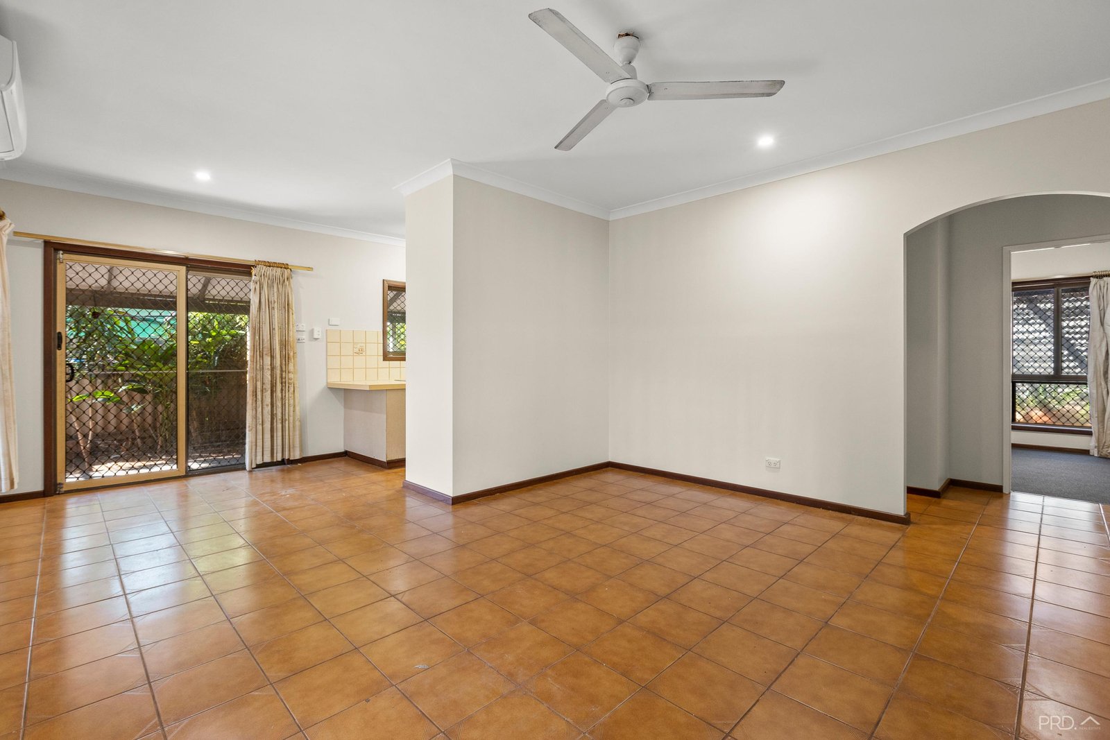 12 Lee Court CABLE BEACH 7
