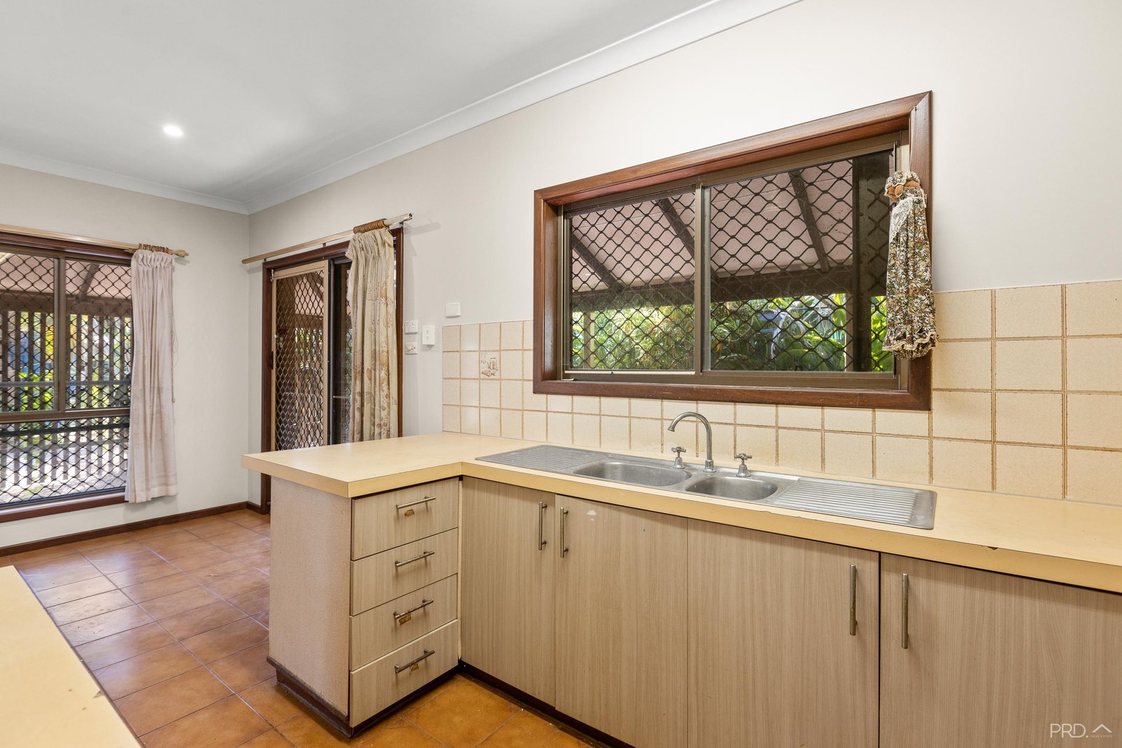 12 Lee Court CABLE BEACH 10