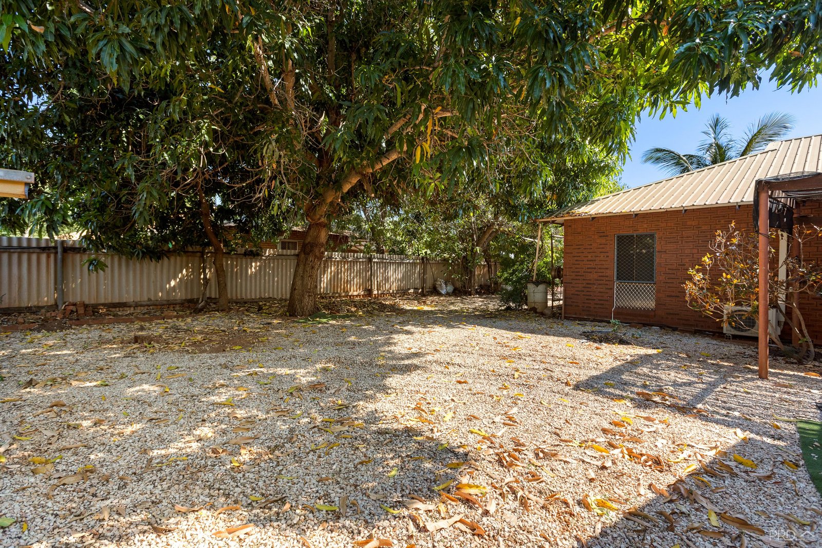 12 Lee Court CABLE BEACH 21