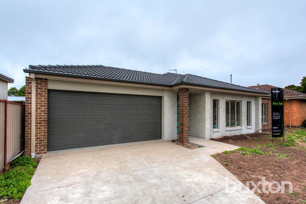 12 Leopold Street, Alfredton