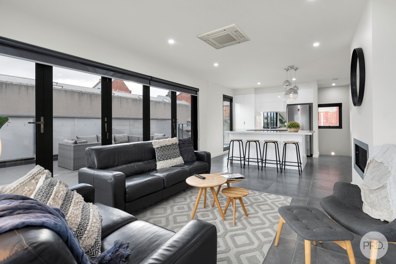 12 Lewis Street BALLARAT CENTRAL 2