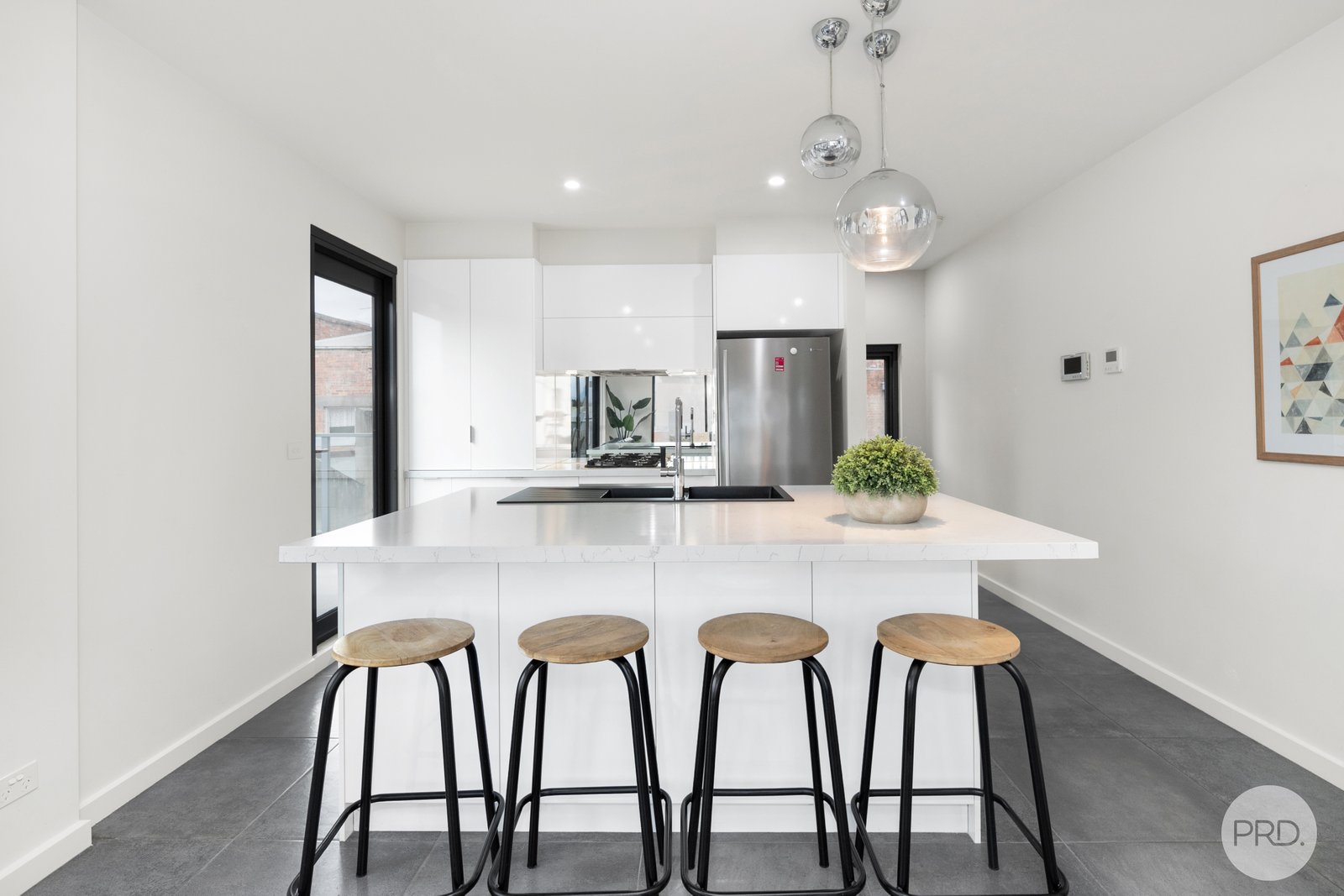 12 Lewis Street BALLARAT CENTRAL 6