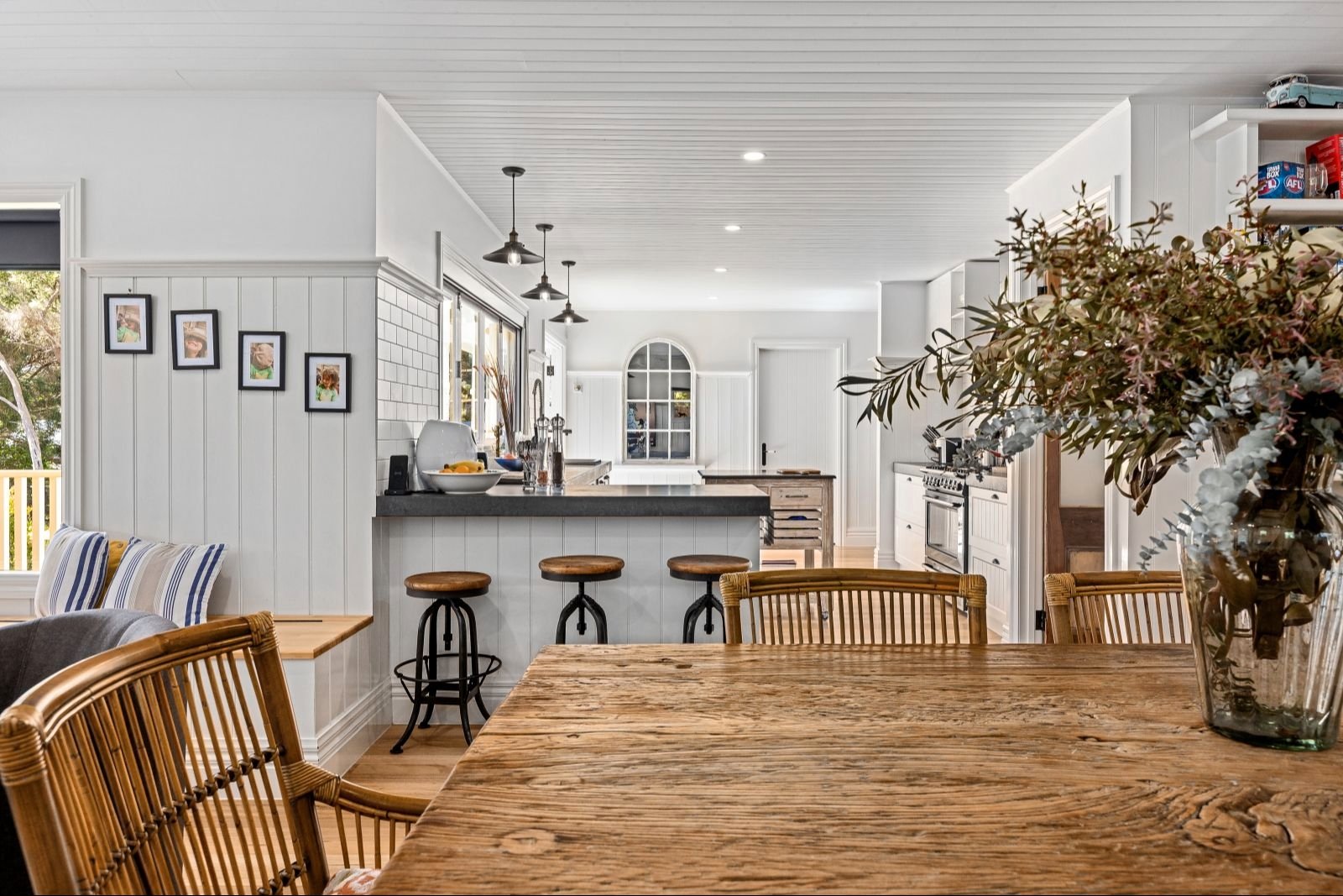 Real Estate and Property in 12 Lind Avenue, Rye, VIC