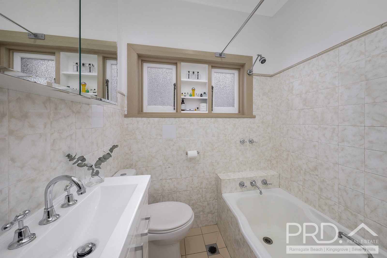 12 Liney Avenue CLEMTON PARK 7