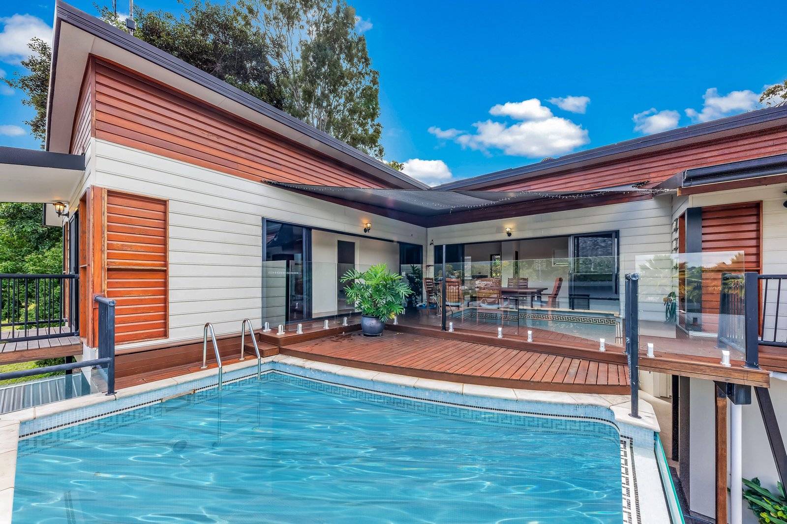 12 Links Drive CANNONVALE 2