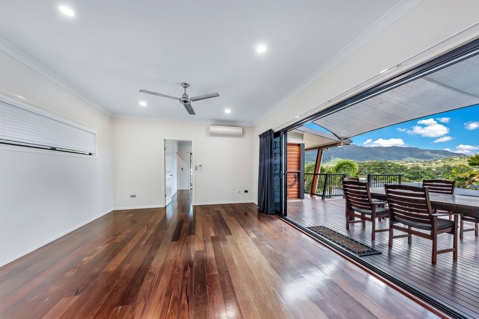 12 Links Drive CANNONVALE 5