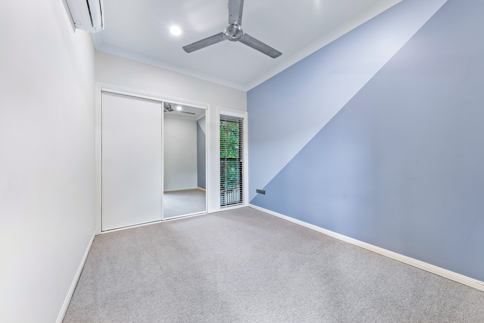 12 Links Drive CANNONVALE 8