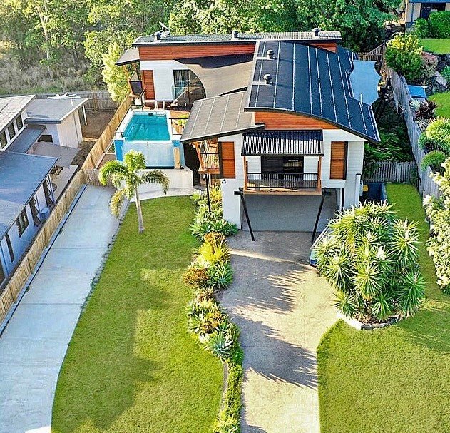 12 Links Drive CANNONVALE 13