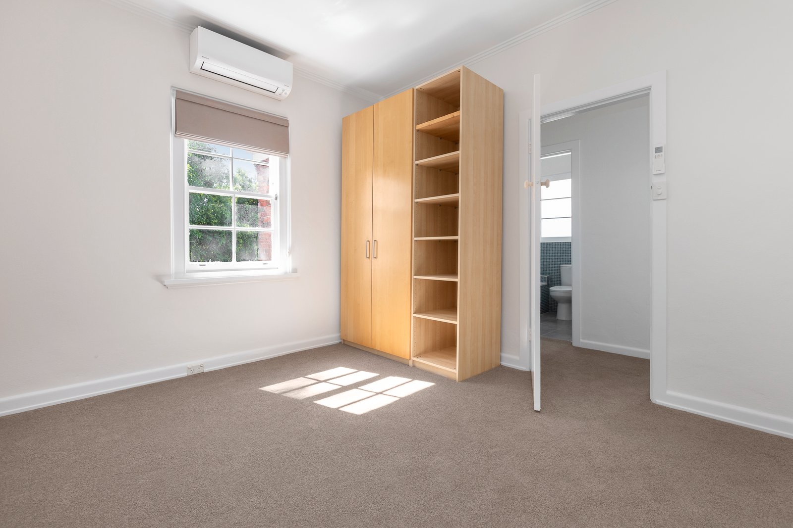 12 Lisbuoy Court, Toorak, 3142