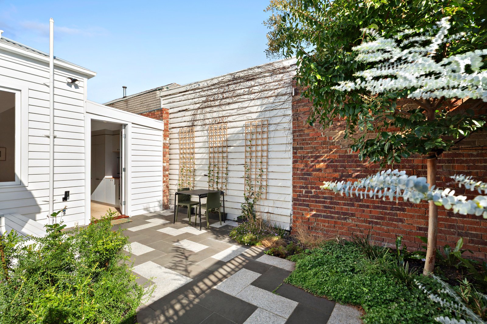 12 Little Tribe Street, South Melbourne, 3205