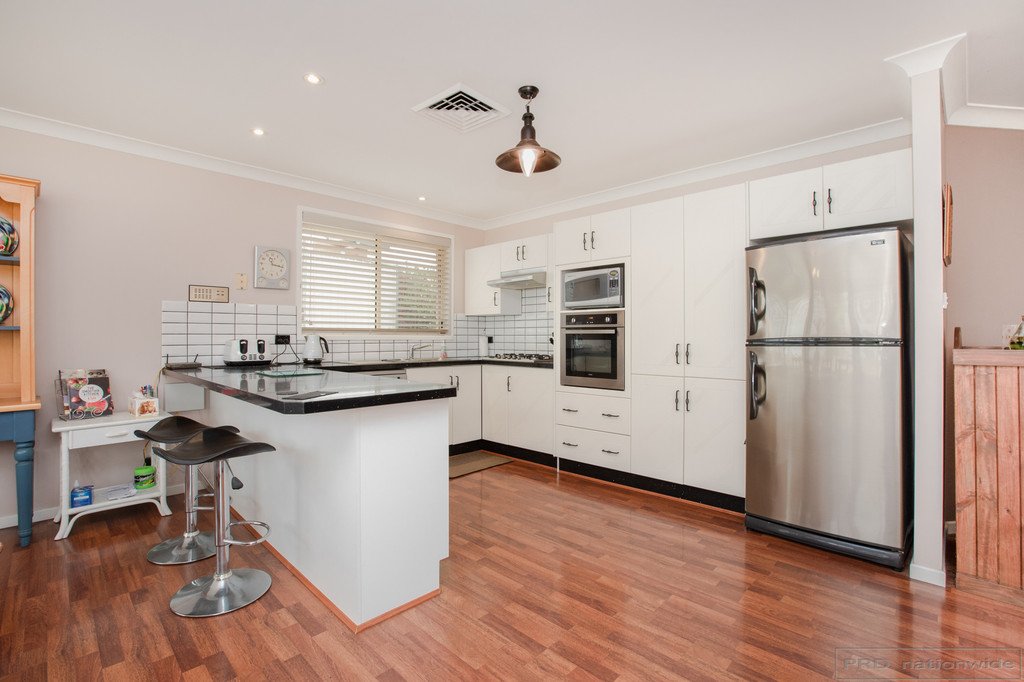 12 Lord Howe Drive ASHTONFIELD 4