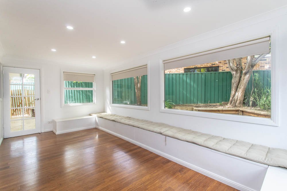 12 Lowanna Drive SOUTH PENRITH 5